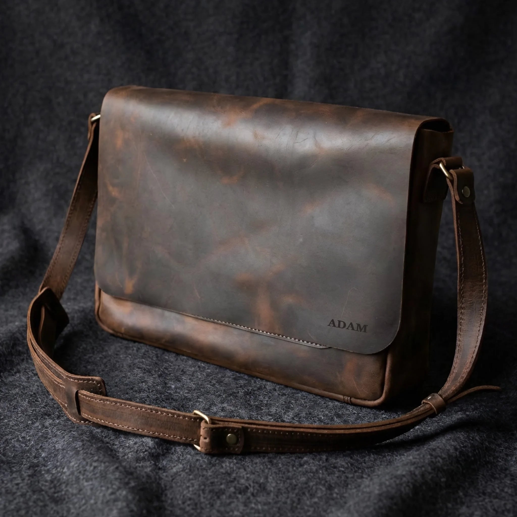 POSTMAN-BROWN