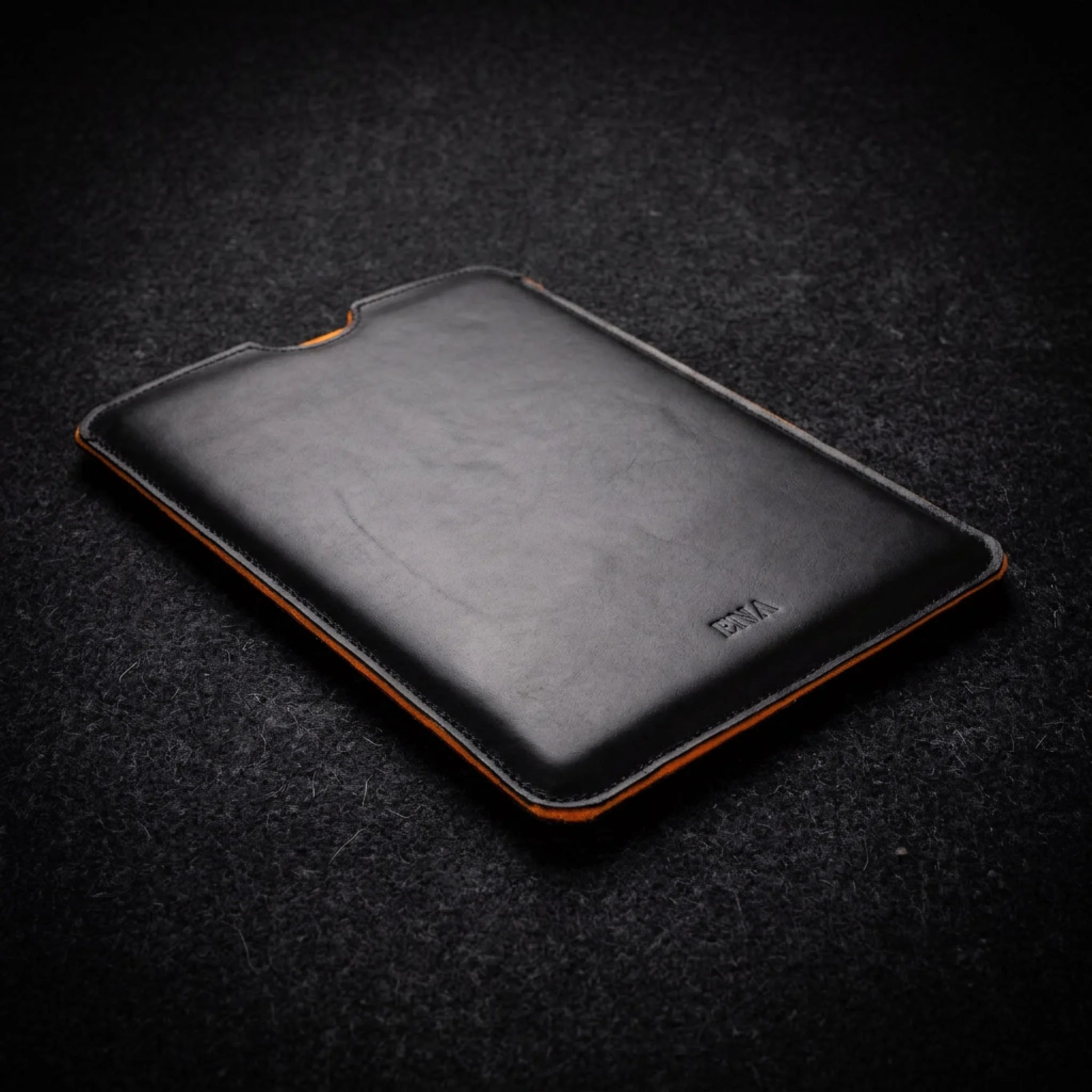 LAPTOP-SLEEVE-BLACK-001