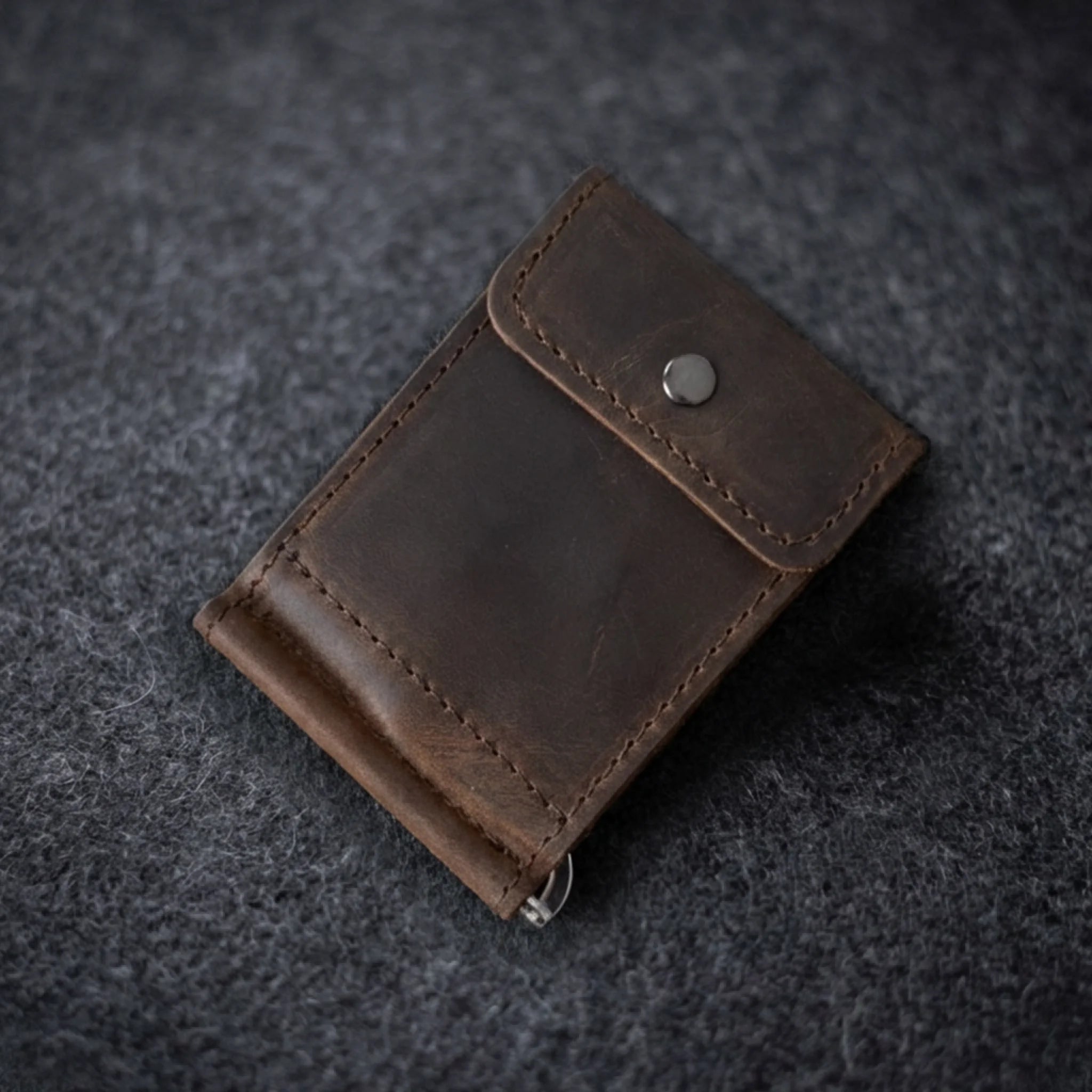 WALLET-CLIPSE-FRONT-SIDE-BLACK