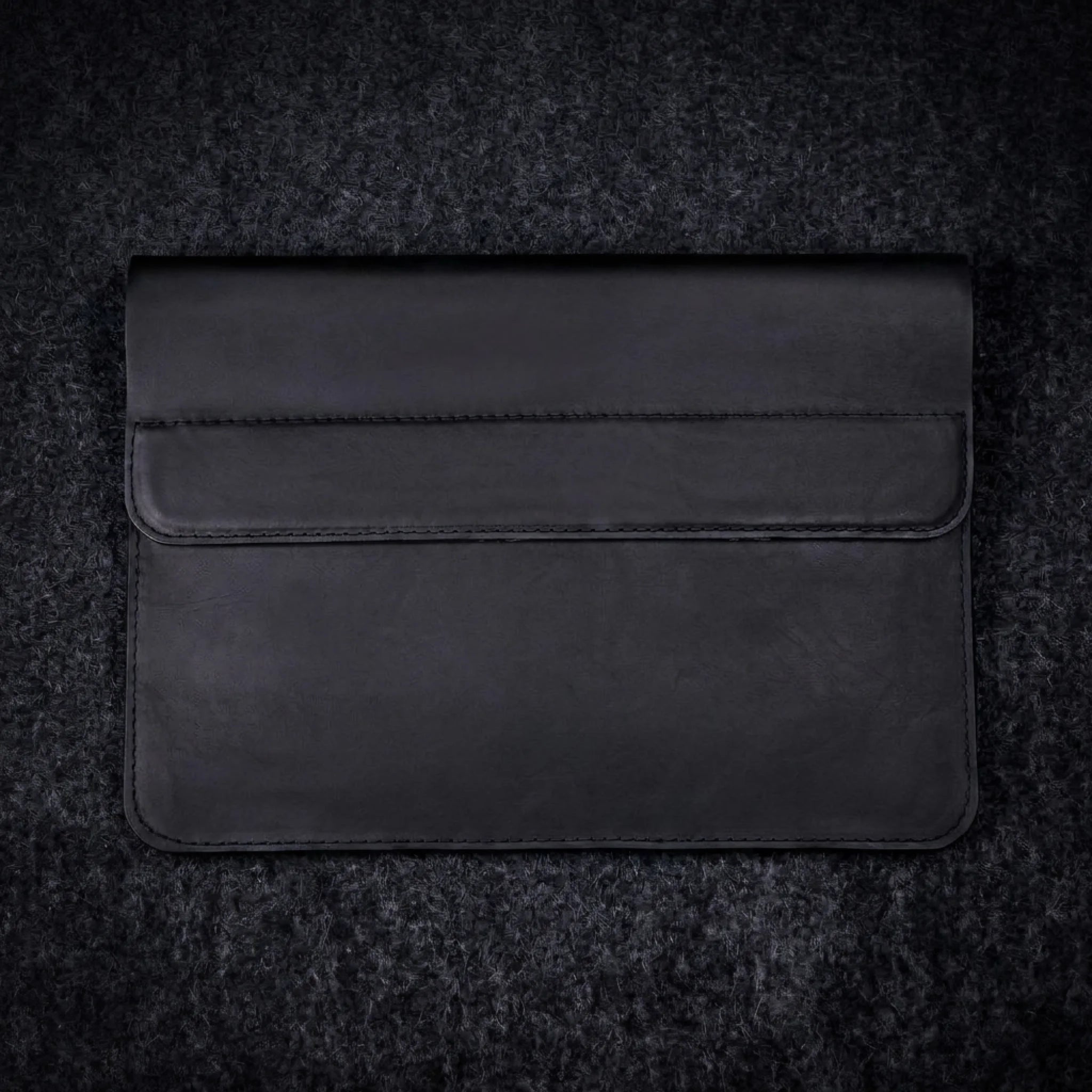 LAPTOP-CASE-BLACK