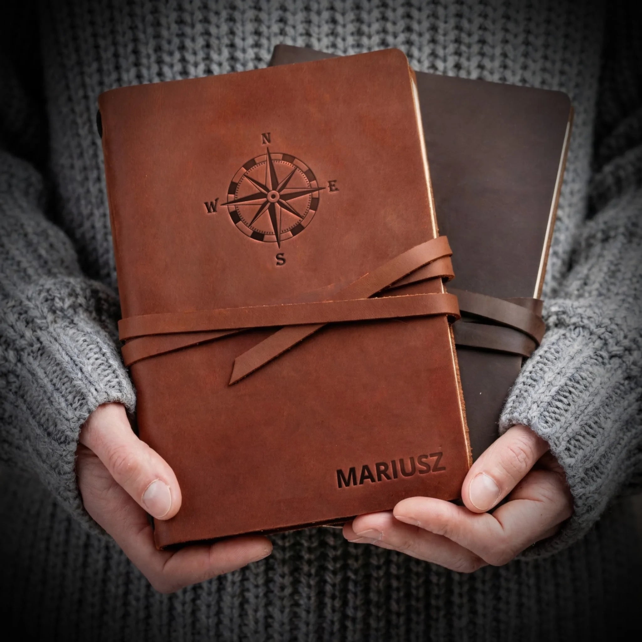 LEATHER-JOURNAL-COMPAS-01