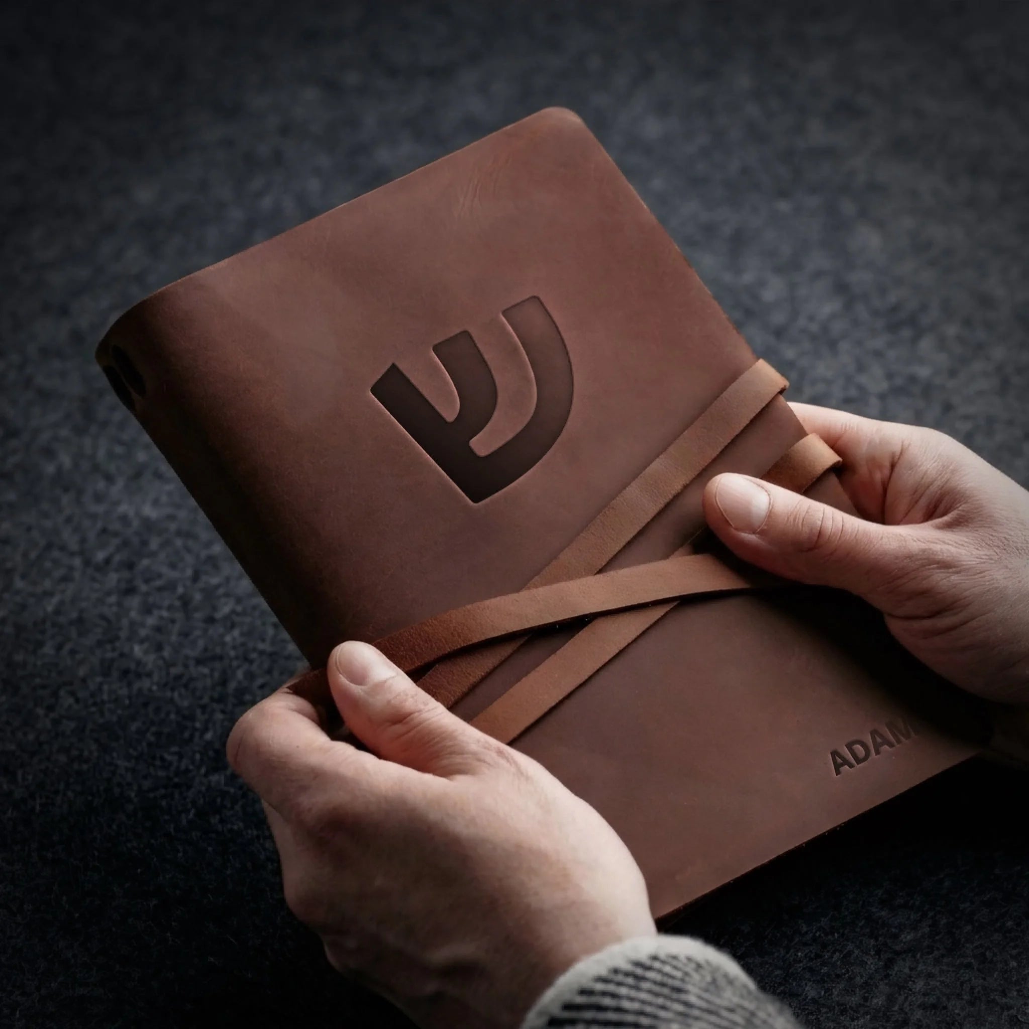 LEATHER-JOURNAL-COMPAS-02